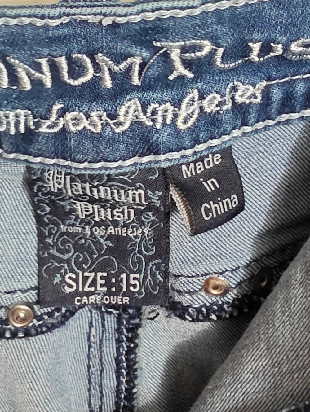 Platinum Plush Duel Challenge Jeans - Sz Juniors 15 or Womans 12 - Picture 5 of 9